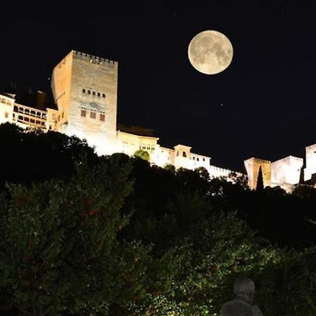 Chezmoihomes Alhambra Penthouse Granada Bagian luar foto